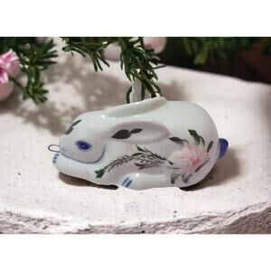 Porcelain Bunny Figurine Wall Hanging Hand Painted Floral made in Thailand
